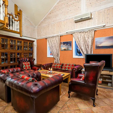 Holand Gaardsmotel Motel