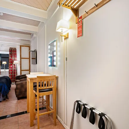 Holand Gaardsmotel 3* Løken