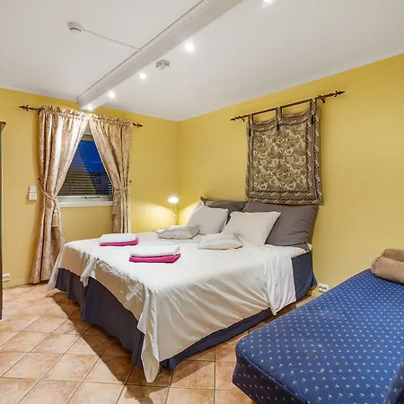 Holand Gaardsmotel Motel